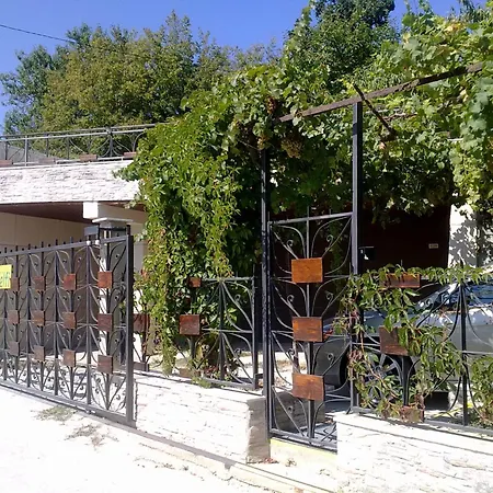 ゲストハウス Elfi ゴールデンサンド