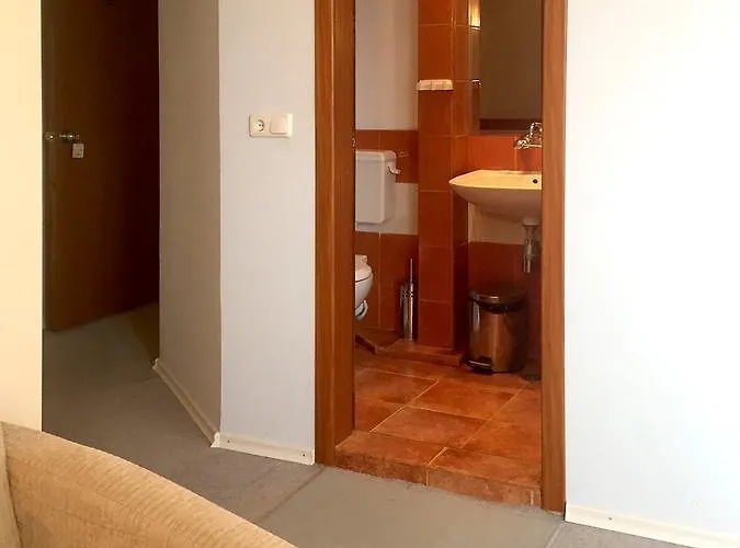 Elfi Casa de hóspedes 2*