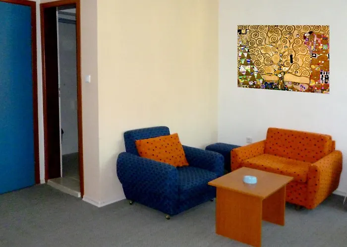 Elfi Casa de hóspedes 2*